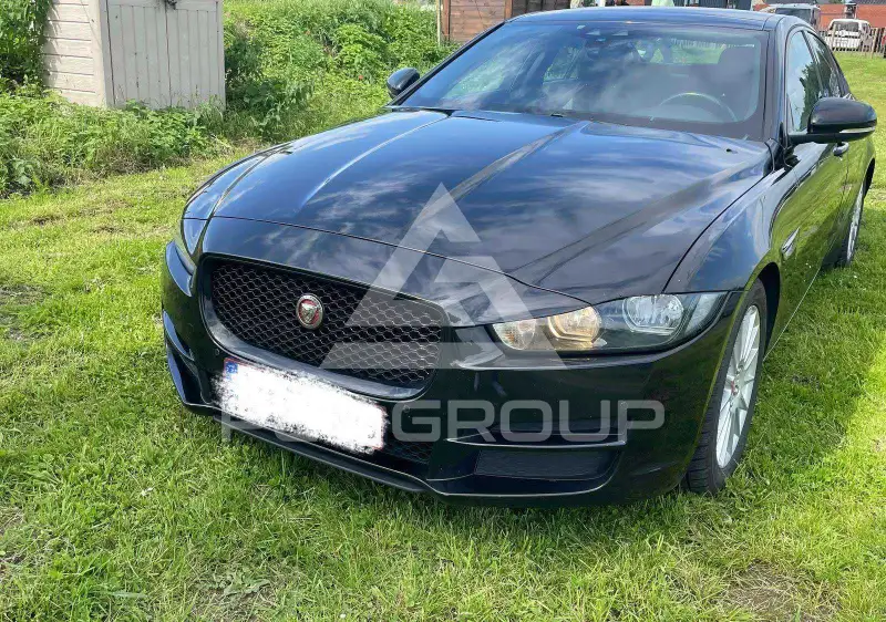 2018 Jaguar XE