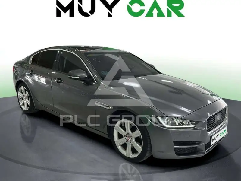 2018 Jaguar XE