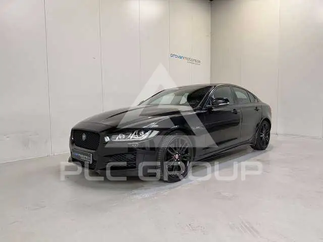 2018 Jaguar XE