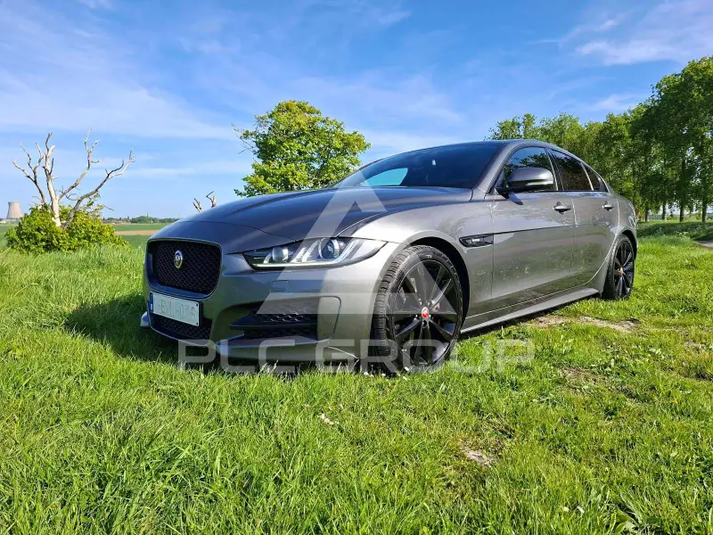 2018 Jaguar XE