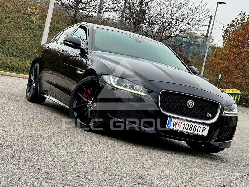 2018 Jaguar XE