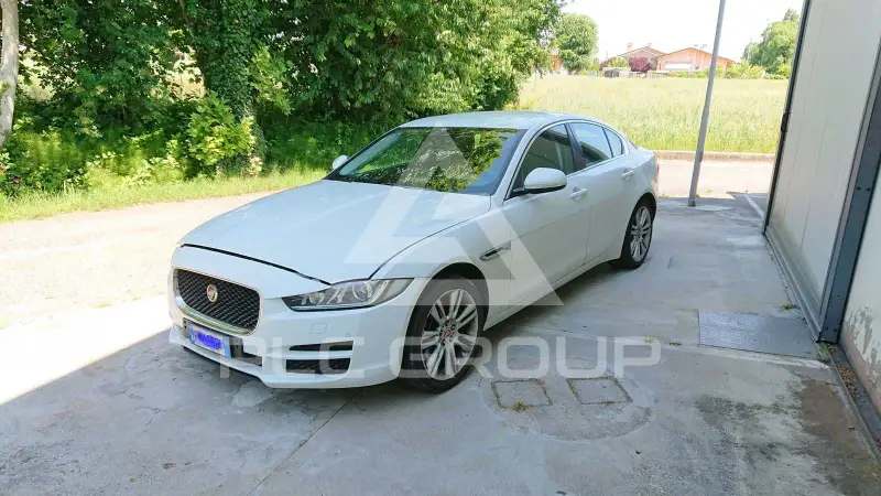 2018 Jaguar XE