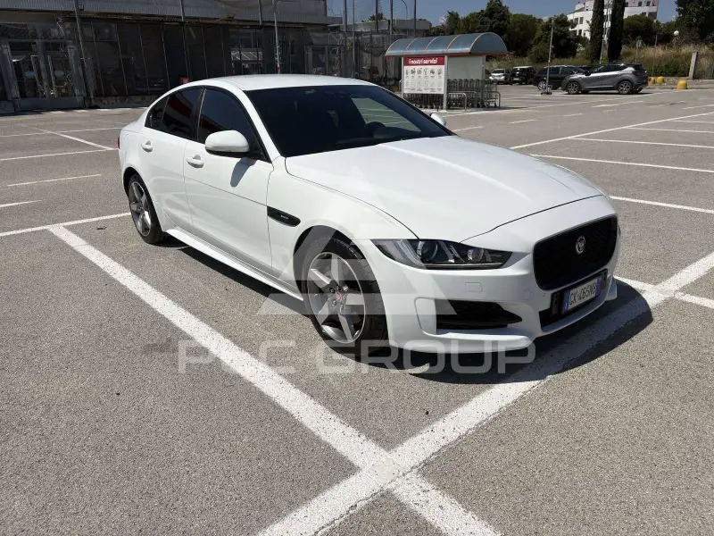 2018 Jaguar XE