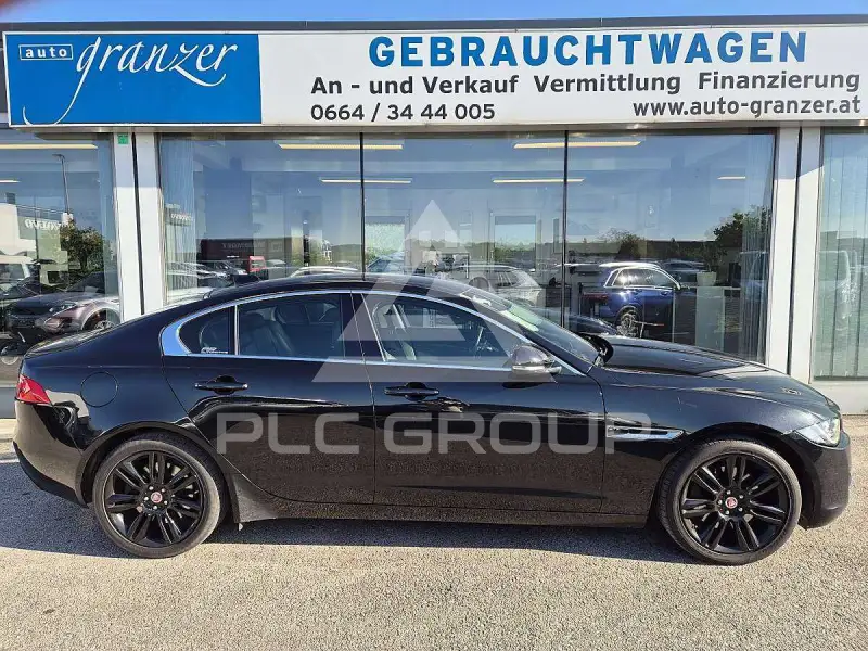 2018 Jaguar XE