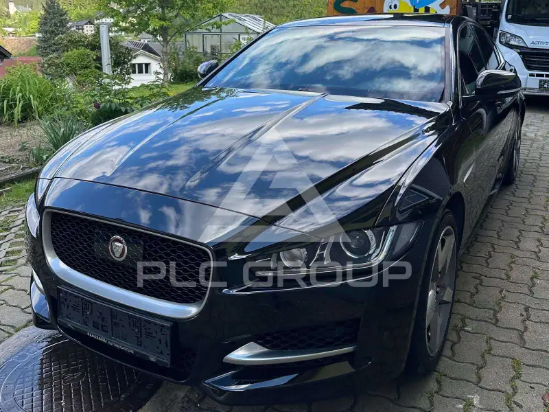 2018 Jaguar XE