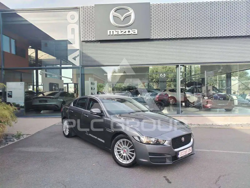 2018 Jaguar XE