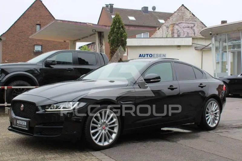 2018 Jaguar XE