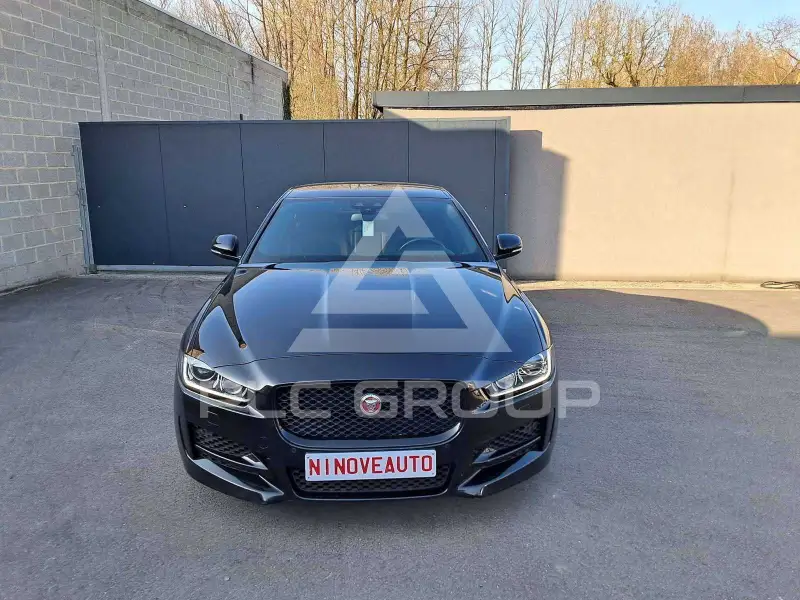 2018 Jaguar XE
