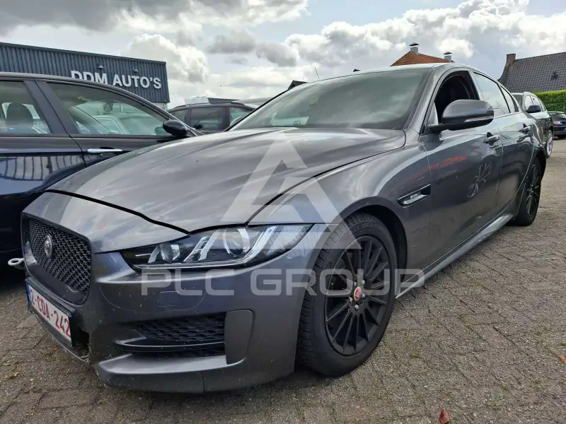 2018 Jaguar XE