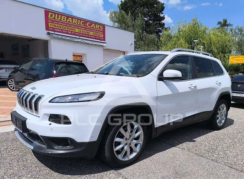 2018 Jeep CHEROKEE