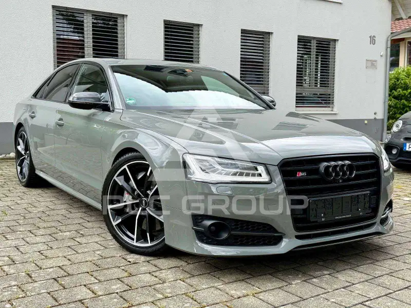 2018 Audi S8