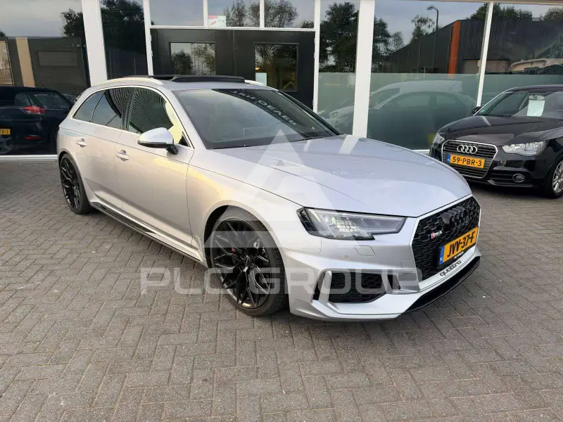 2018 Audi RS4