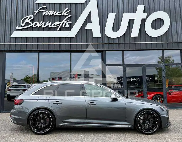 2018 Audi RS4