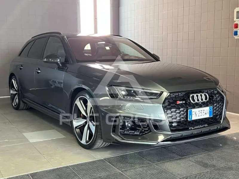 2018 Audi RS4