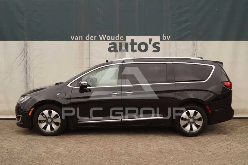 2018 Chrysler PACIFICA