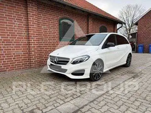 2018 Mercedes Benz B 200