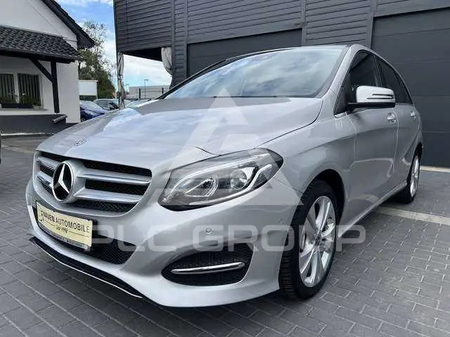 2018 Mercedes Benz B 200