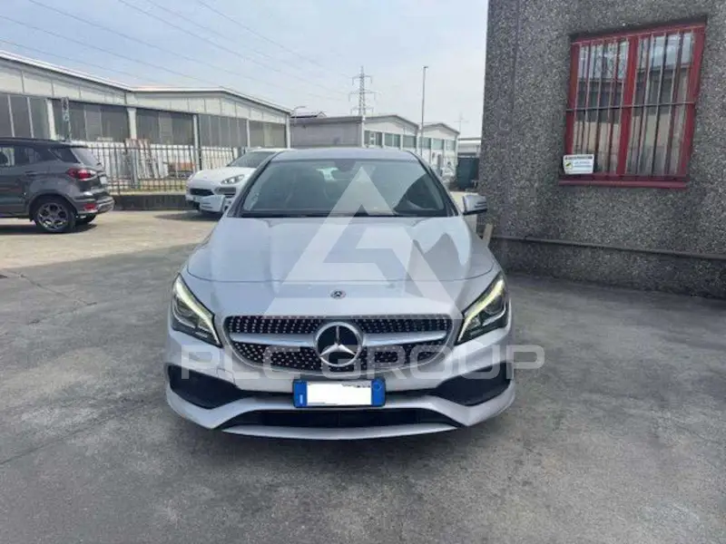2018 Mercedes Benz CLA 220