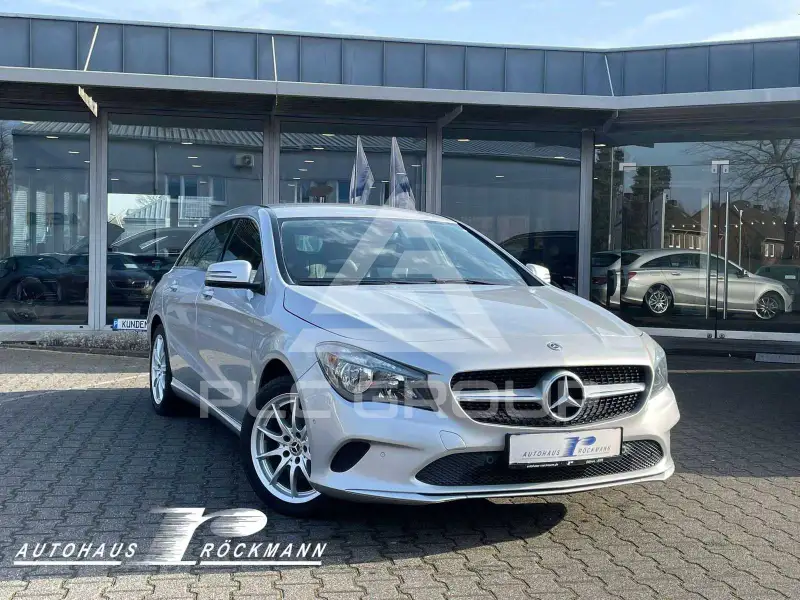 2018 Mercedes Benz CLA 220