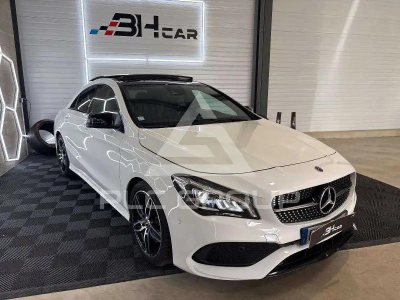 2018 Mercedes Benz CLA 220