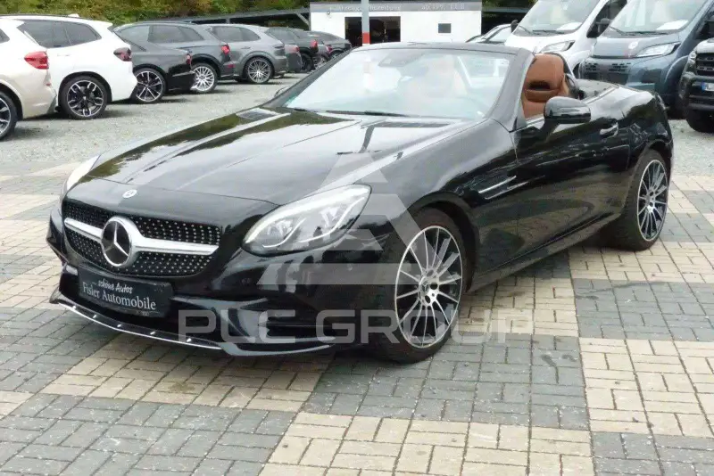 2018 Mercedes Benz SLC 200