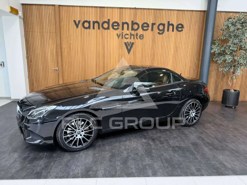 2018 Mercedes Benz SLC 200