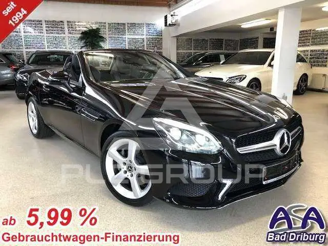 2018 Mercedes Benz SLC 200