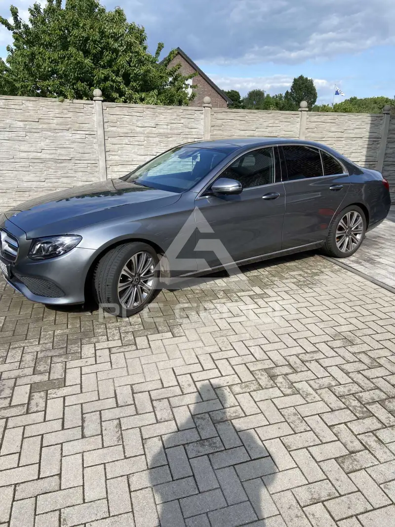 2018 Mercedes Benz E 400