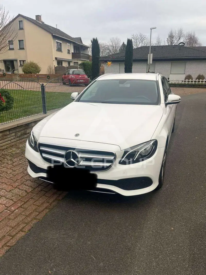 2018 Mercedes Benz E 200