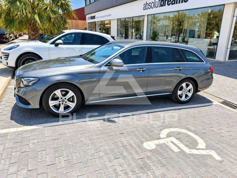 2018 Mercedes Benz E 220