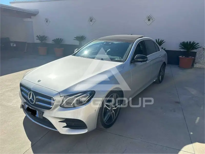 2018 Mercedes Benz E 220