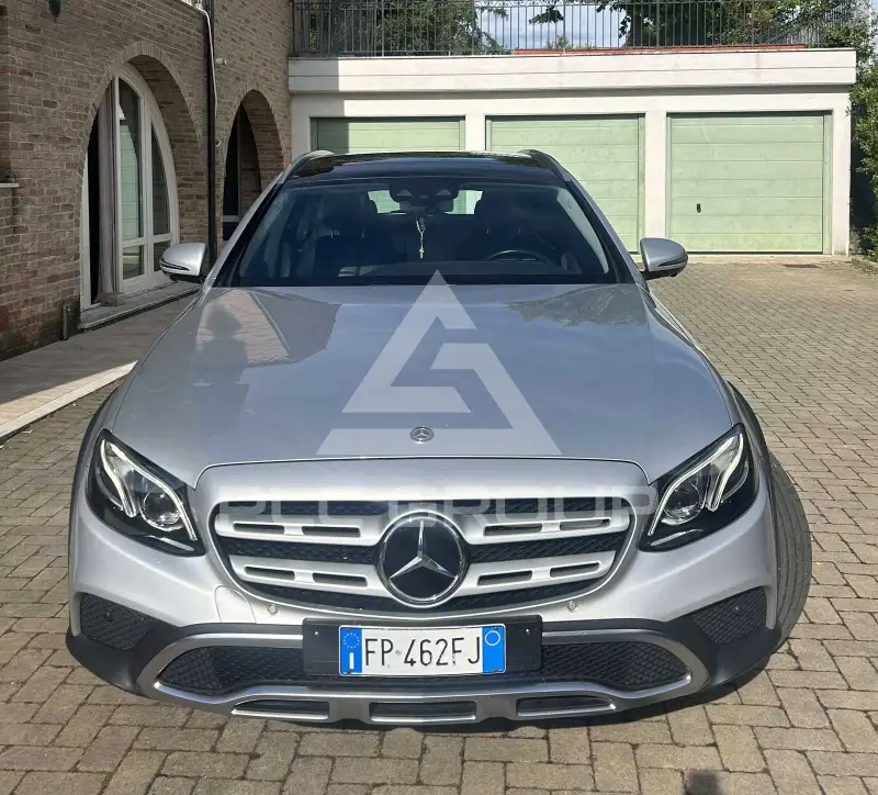 2018 Mercedes Benz E 220