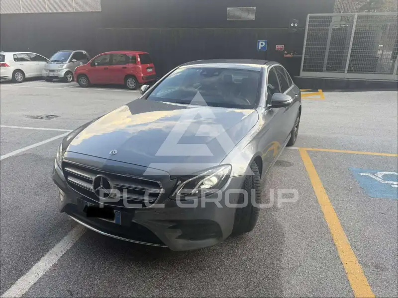 2018 Mercedes Benz E 220