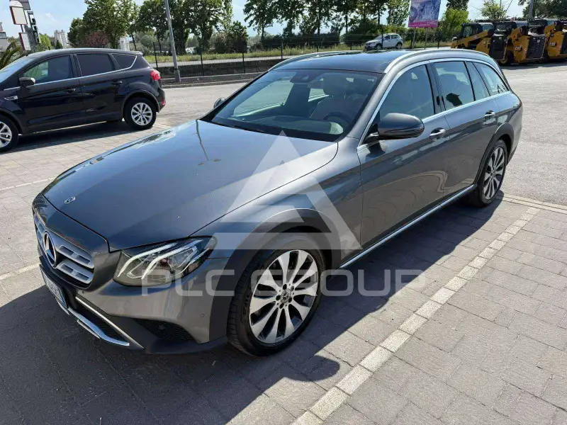 2018 Mercedes Benz E 220
