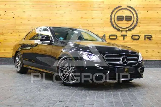 2018 Mercedes Benz E 220