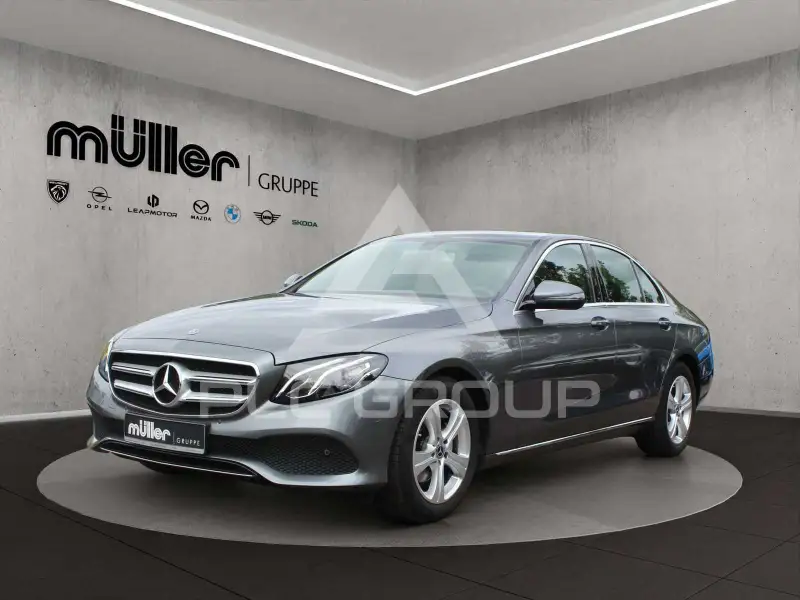 2018 Mercedes Benz E 220
