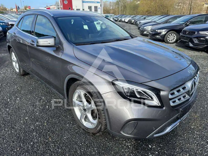 2018 Mercedes Benz GLA 220