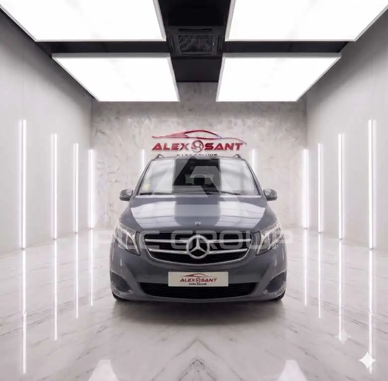 2018 Mercedes Benz V 220