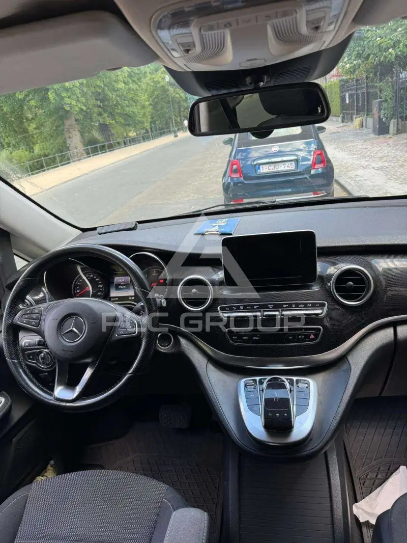 2018 Mercedes Benz V 220
