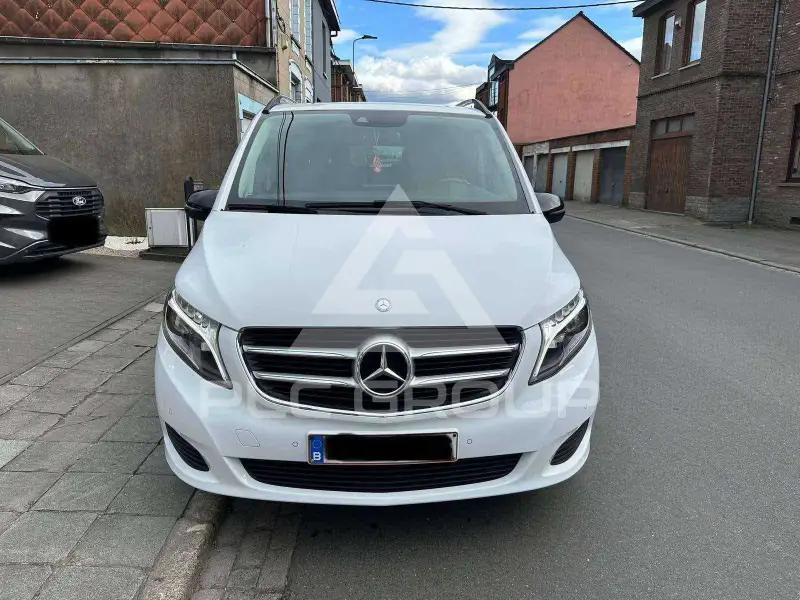 2018 Mercedes Benz V 220