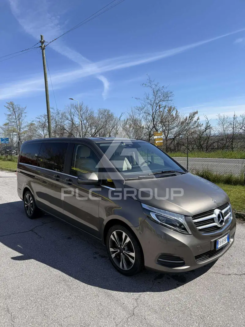 2018 Mercedes Benz V 220