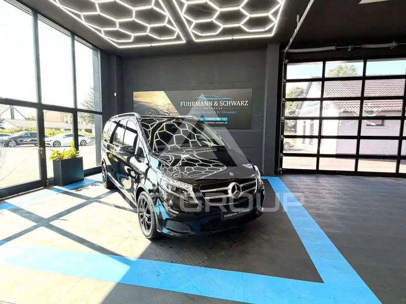 2018 Mercedes Benz V 220
