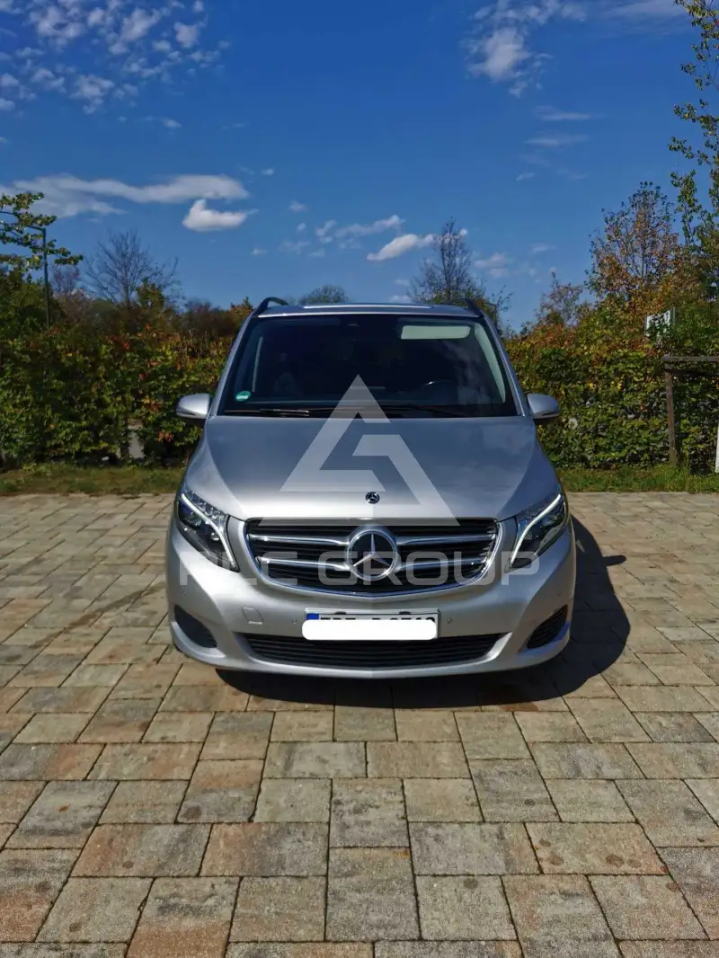 2018 Mercedes Benz V 220
