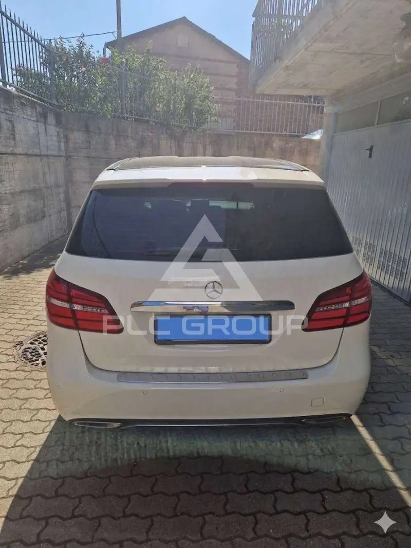 2018 Mercedes Benz B 180