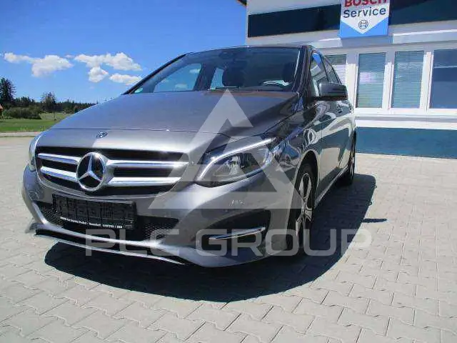 2018 Mercedes Benz B 220