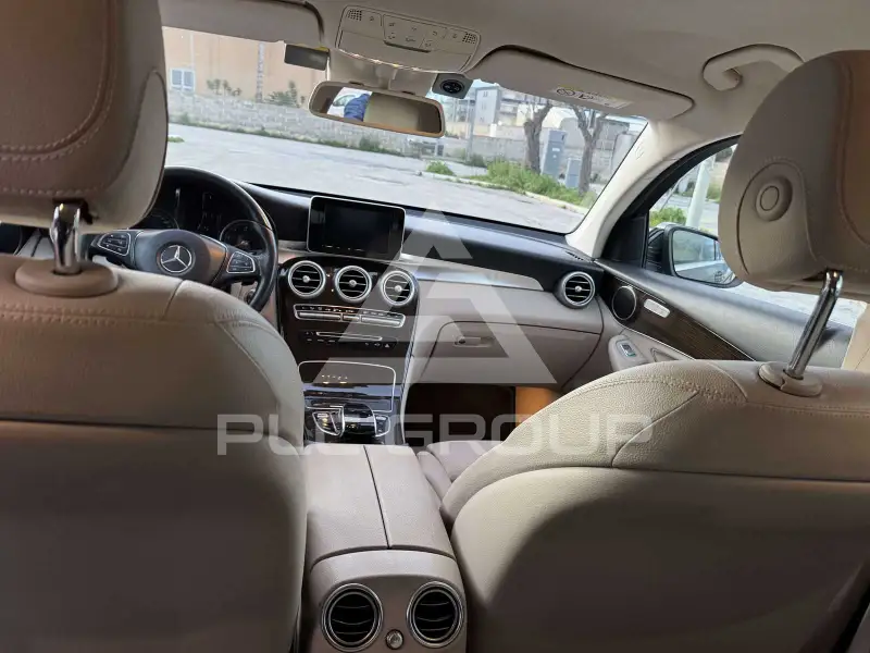 2018 Mercedes Benz GLC 220