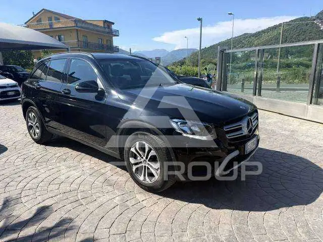 2018 Mercedes Benz GLC 220