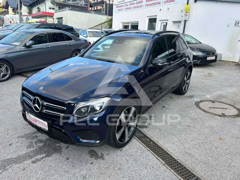 2018 Mercedes Benz GLC 220
