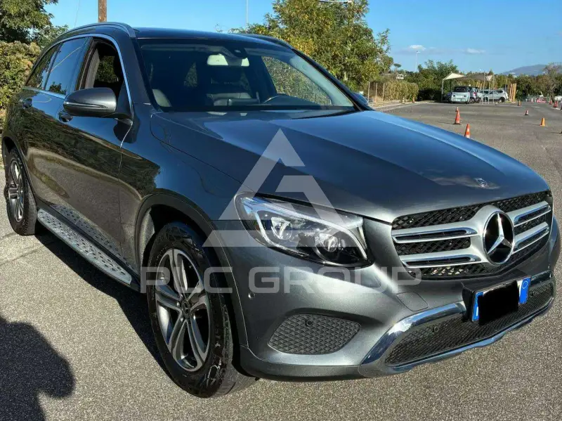 2018 Mercedes Benz GLC 220