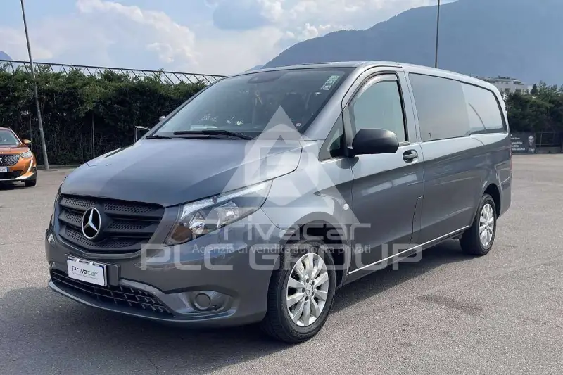 2018 Mercedes Benz V 200